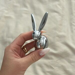 Bunny Ring Holder / Figurine